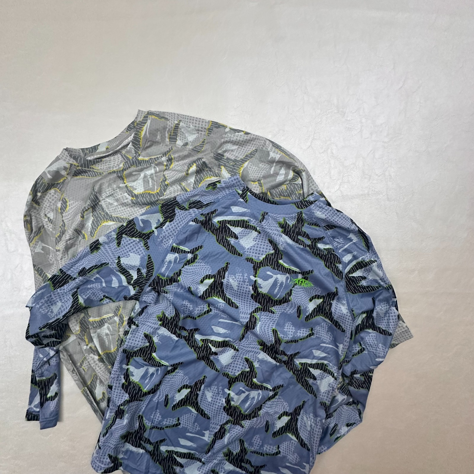 Lot Of (2) AFTCO T Shirts Mens Small Gray Blue Aftech Fishing Camo Outdoors Hike