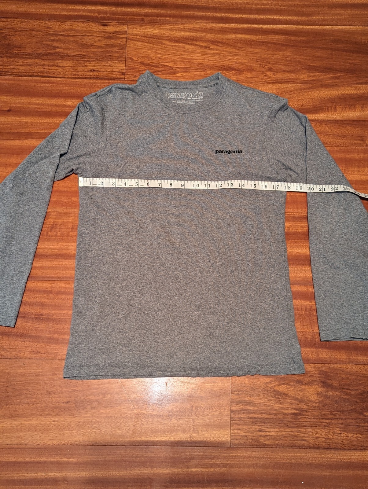 Patagonia Shirt Gray Long Sleeve Hiking Casual Outdoors Spell Out sz Small gallery