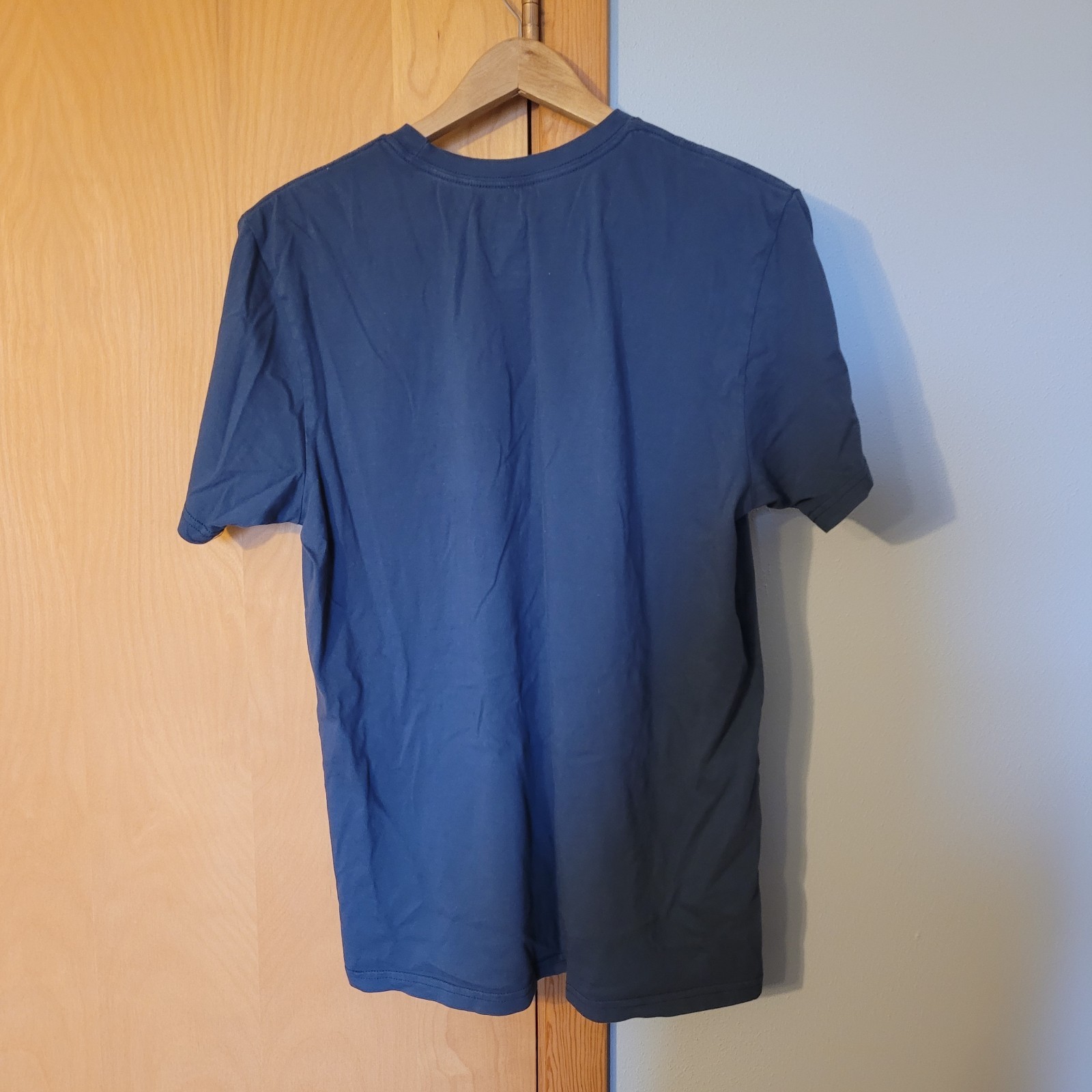 Billabong Men's Size L Premium Tee Shirt Blue Paisley Printed Pocket Cotton gallery