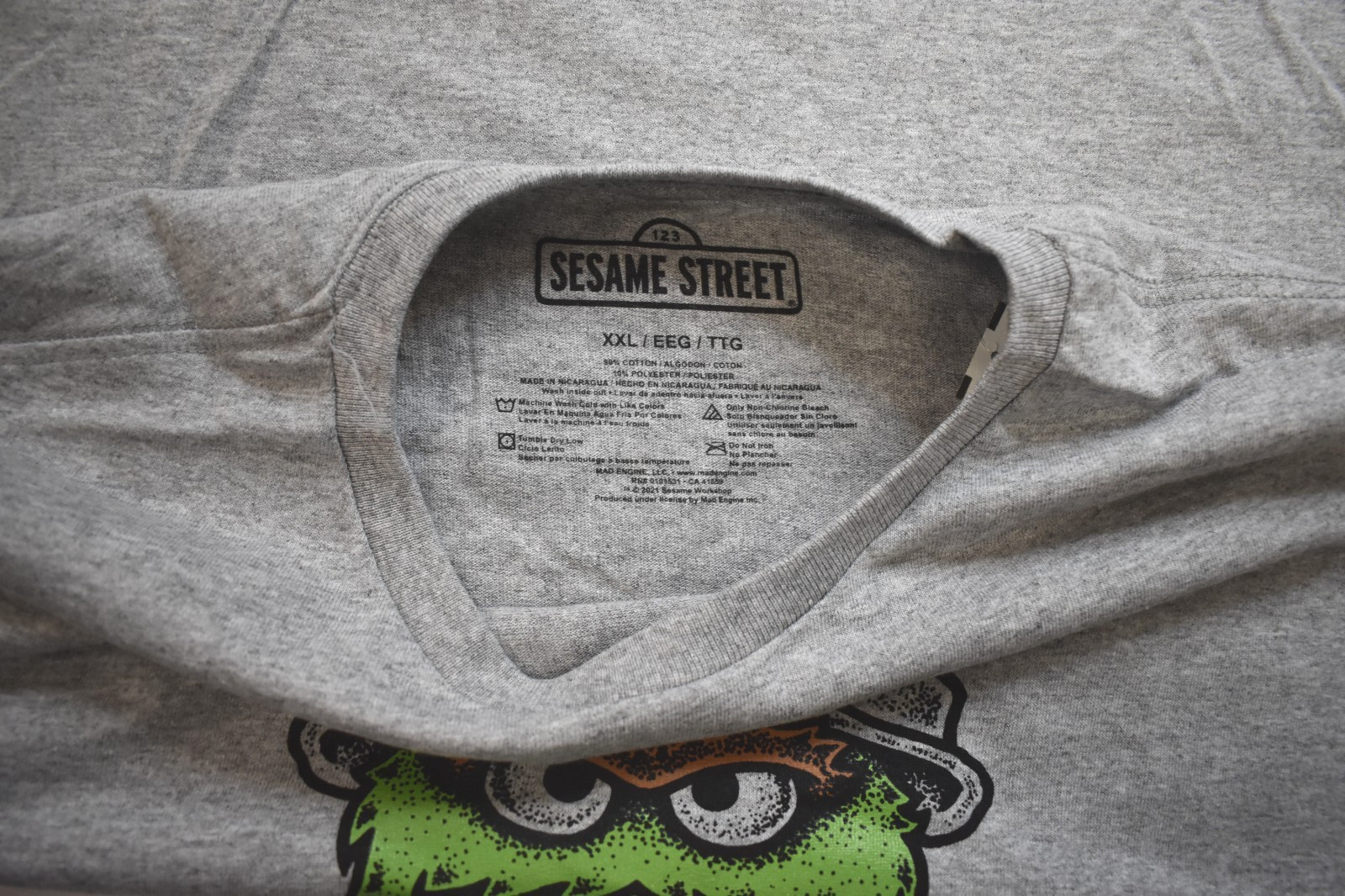 Sesame Street Oscar The Grouch Talking Trash Mens Funny Gray Shirt NWT 2XL gallery