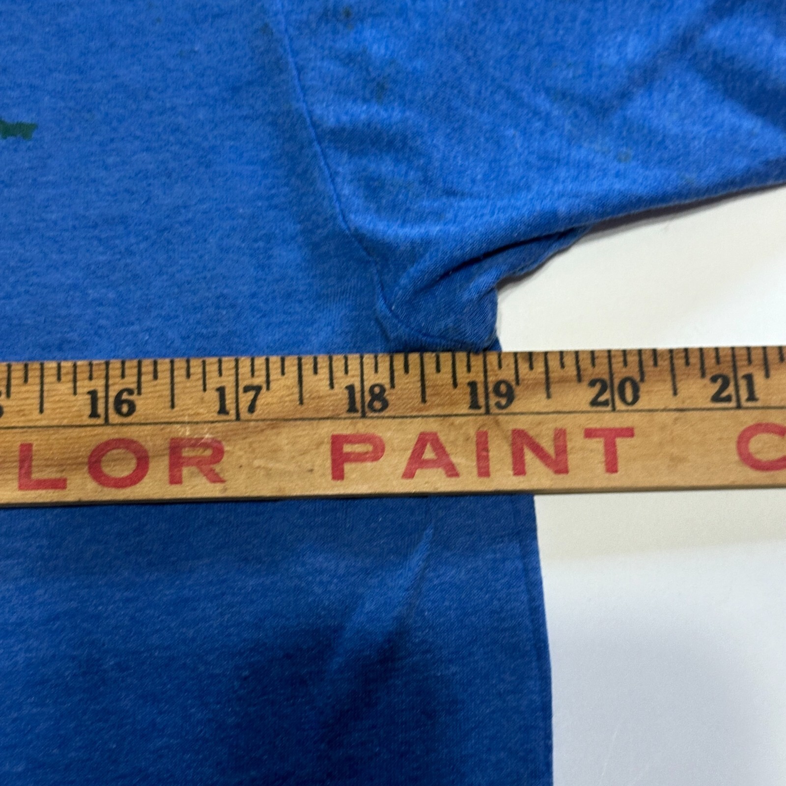 Vintage Single Stitch Alaska Huskies Bobsled Graphic T Shirt Size Large Blue gallery