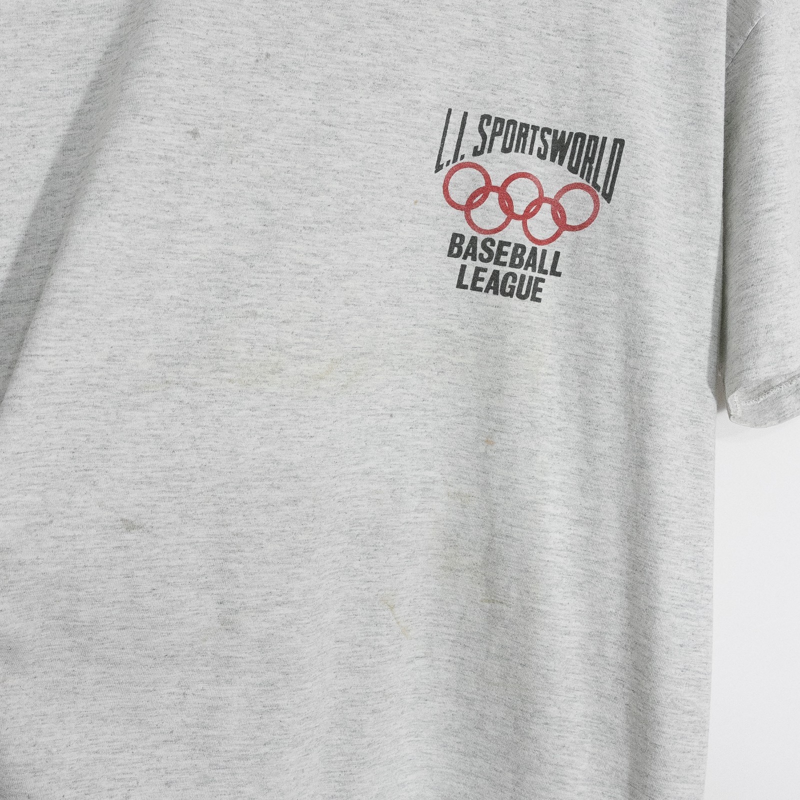 Vintage 90s L.I. Sportsworld Baseball League T Shirt XL Single Stitch Distressed gallery