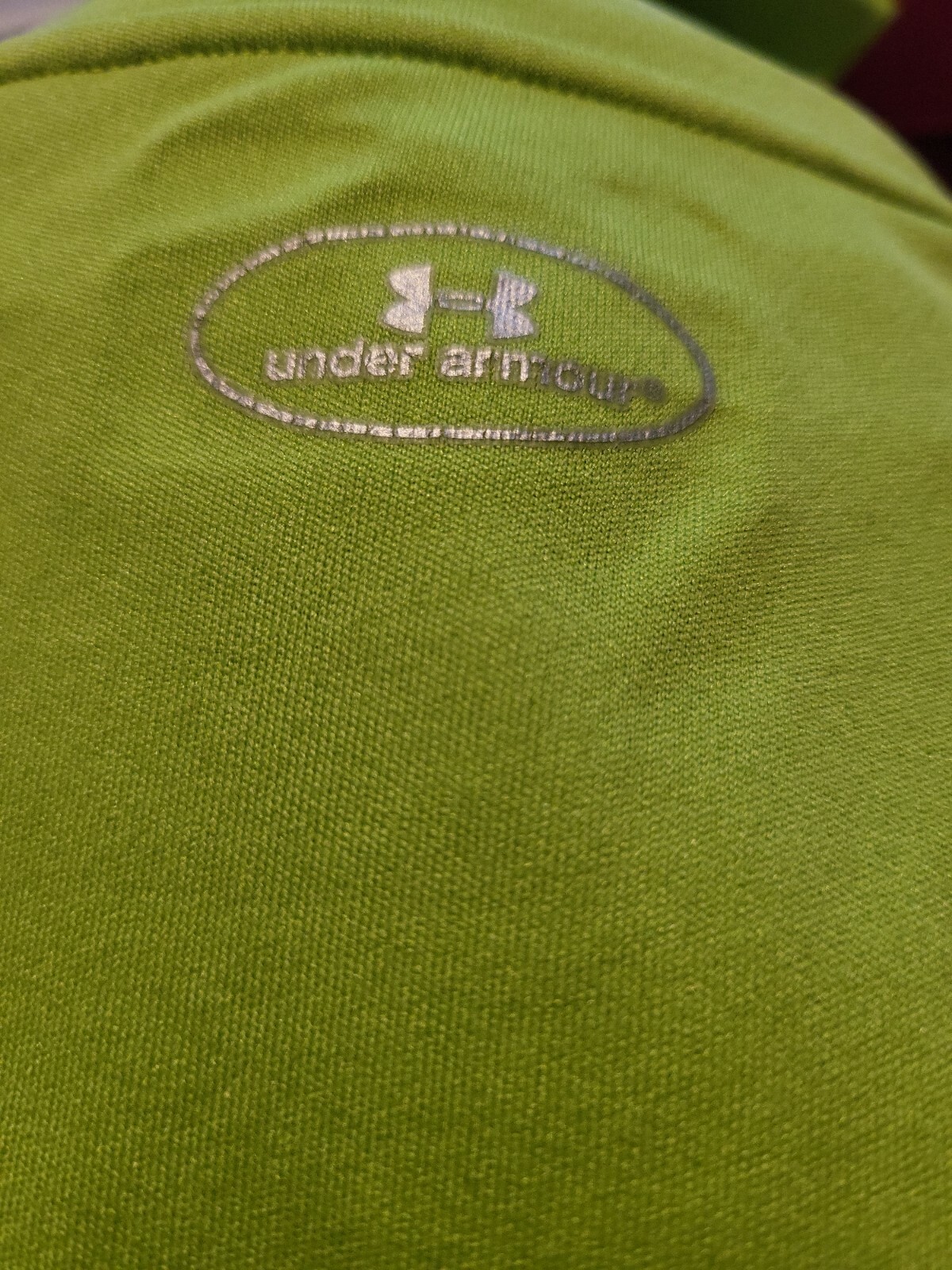 Men's Unisex Under Armour Size Small Lime Green Heat Gear T-Shirt Semi-Fitted gallery