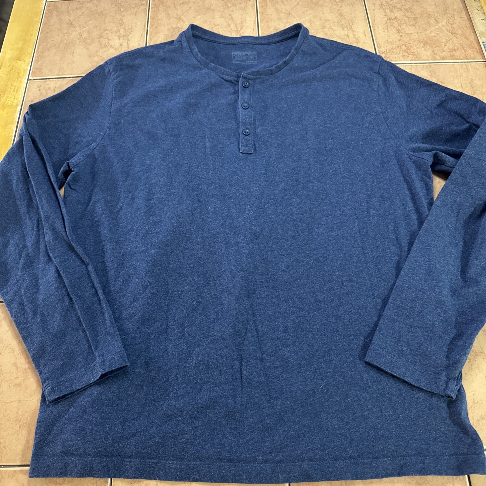 Patagonia Henley Shirt Mens Large Blue Pullover Long Sleeve 1/4 Button Outdoor