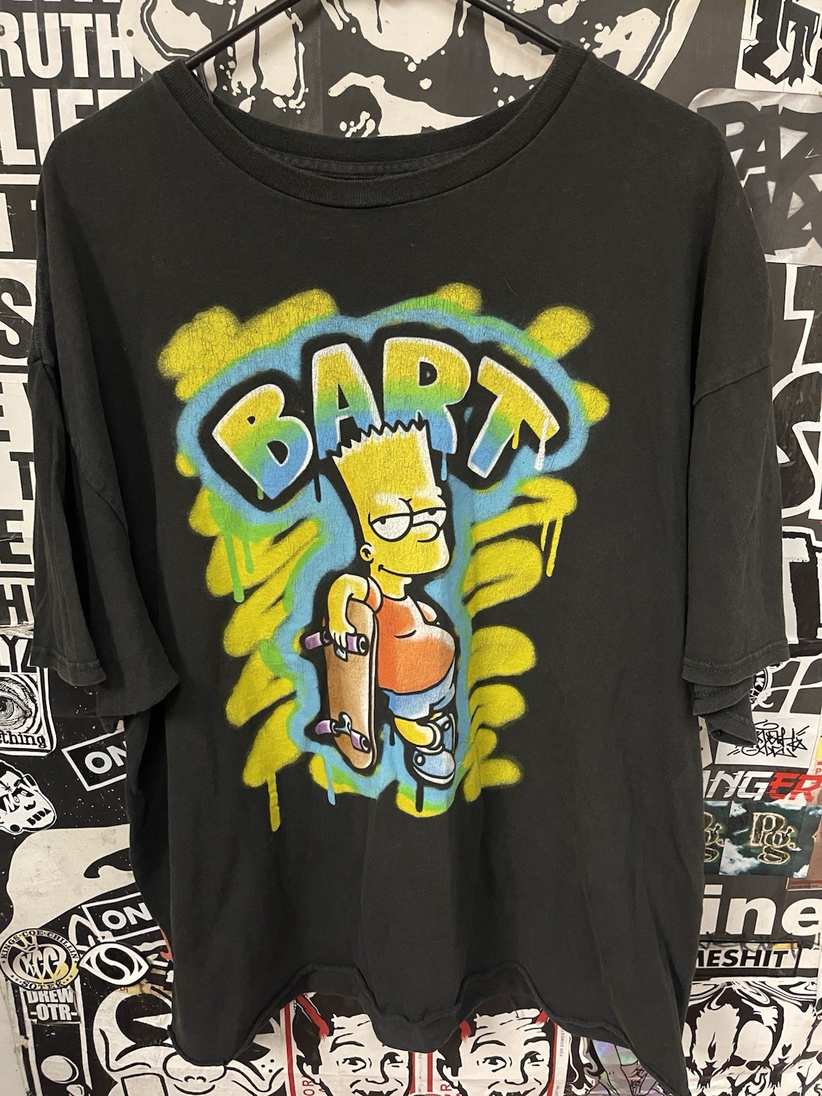 BART Simpson Spray Paint Graphic Tee Xxl gallery