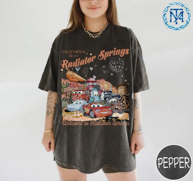 Vintage Car Town Comfort T-Shirt gallery