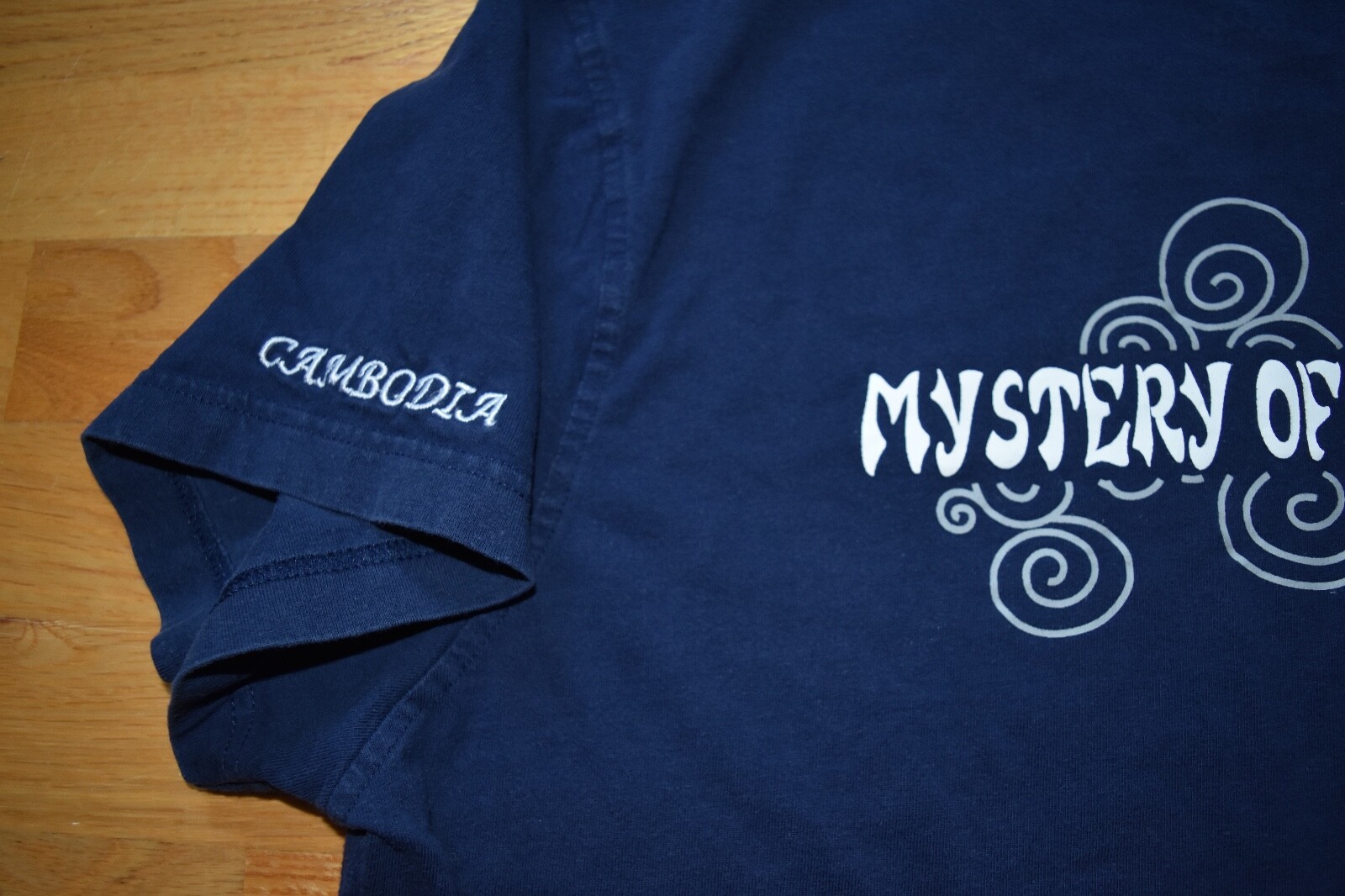 Angkor Wat Cambodia T Shirt Buddha Temple Souvenir Art Museum See Measurement L gallery