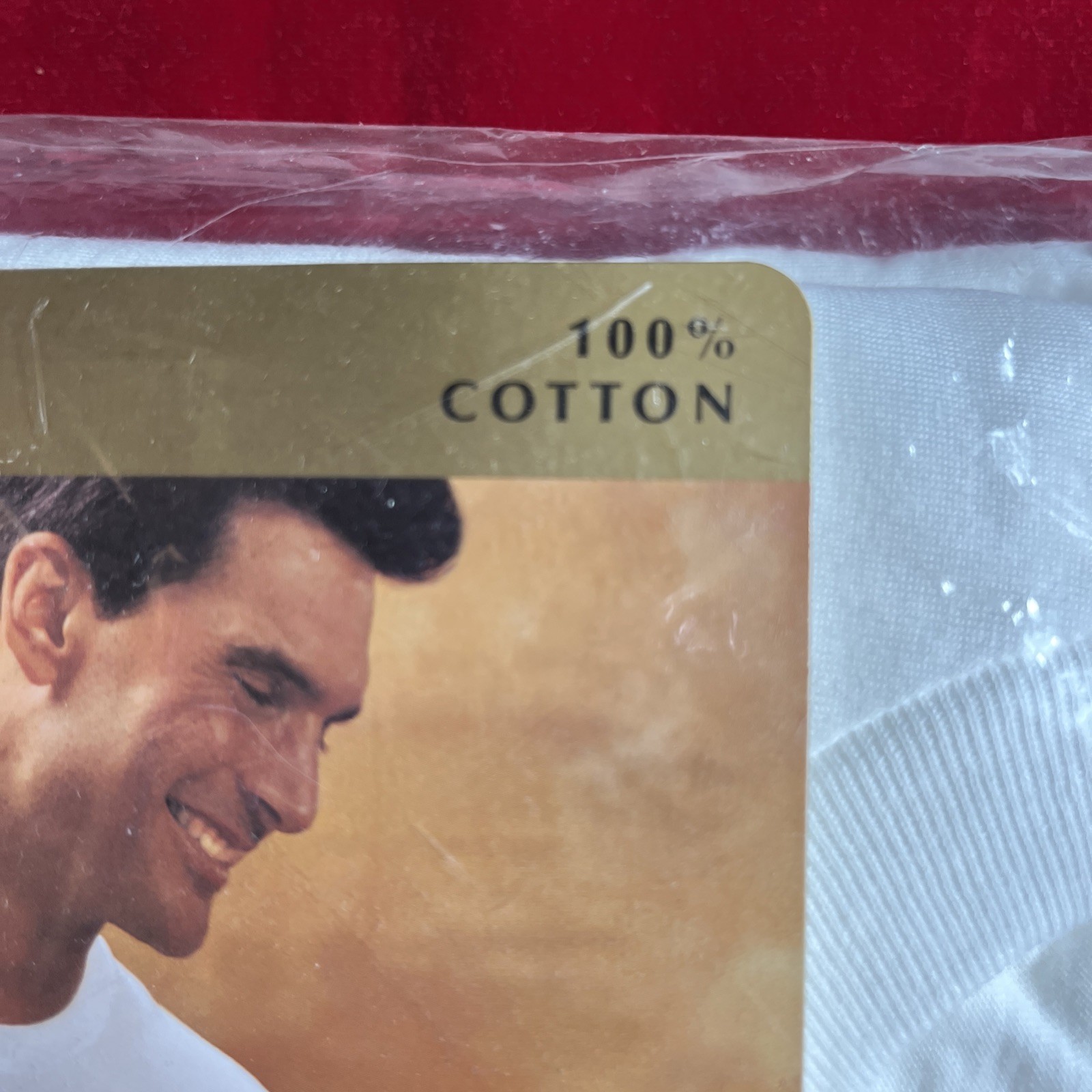 VTG Hanes Men White Crew Neck T-Shirts Tagless Comfortsoft 3-Pack Medium NEW NOS gallery