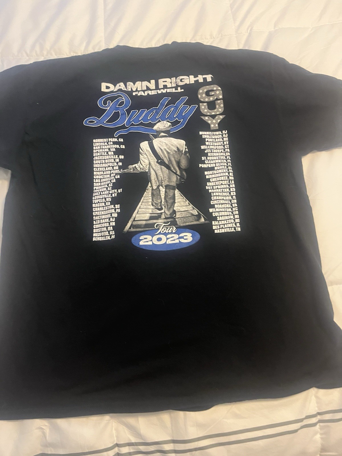 Gildan Heavy Cotton Buddy Guy Live in Person Tour 2023 Black Tee XL gallery