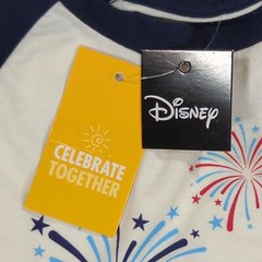 Men’s Disney’s Mickie Mouse Group Fireworks Graphic T-shirt Ivory Navy Sz Medium
