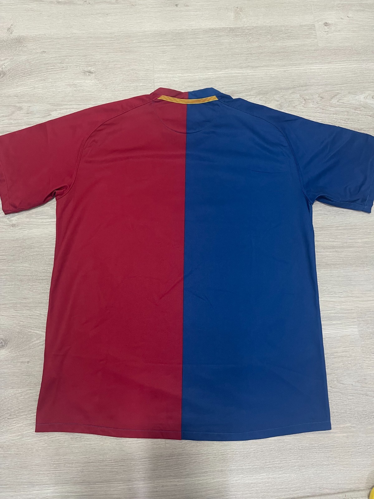 Nike FC Barcelona Home Shirt 2008 2009 UNICEF Jersey XL Messi Era Soccer Footbal gallery