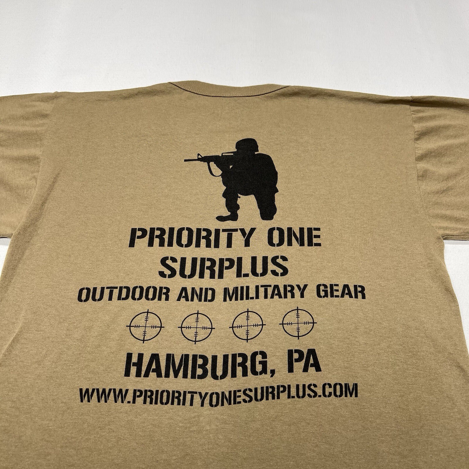 VTG Surplus Tee Shirt Mens Large Brown Military Gear Gun Flag Single Stitch USA gallery
