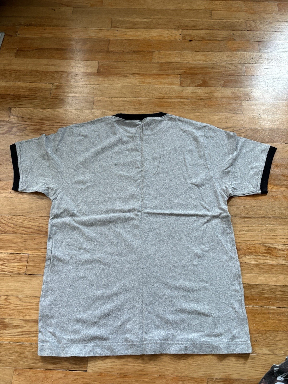 Vintage y2k Unionbay Ringer Tee T Shirt Surf Skate Muscle Tee Gray Adult Large gallery