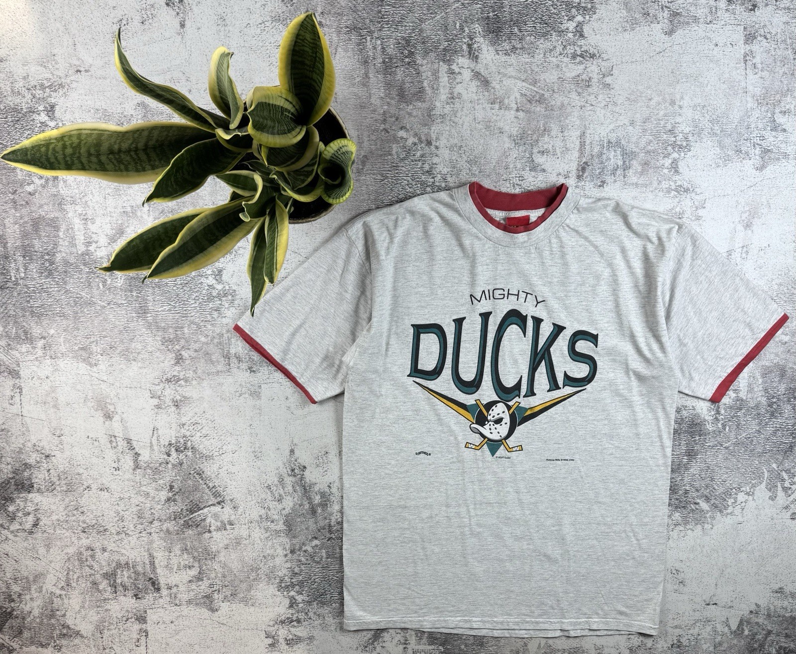 Mighty Ducks 1995 NHL Hockey Kick Nutmeg Vintage Men’s Cotton T Shirt Tee Jersey gallery