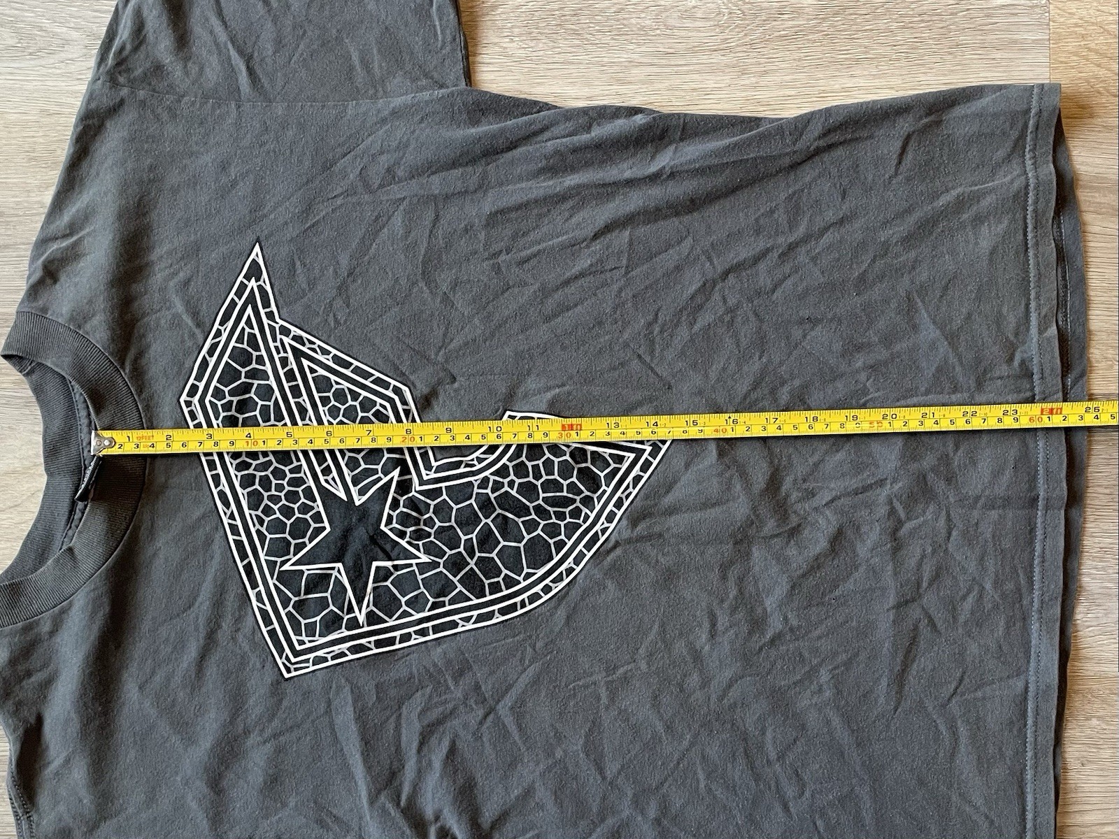 Vintage Y2K Famous Stars & Straps Shirt Mens Large Grey “Stained” F Logo 2000s gallery