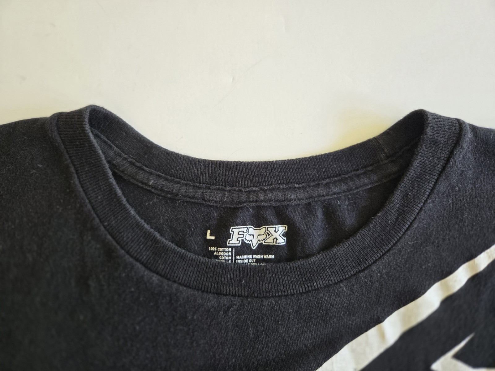 Fox Logo T-shirt Lightening 100% Cotton Size Large Long Length Black and White gallery