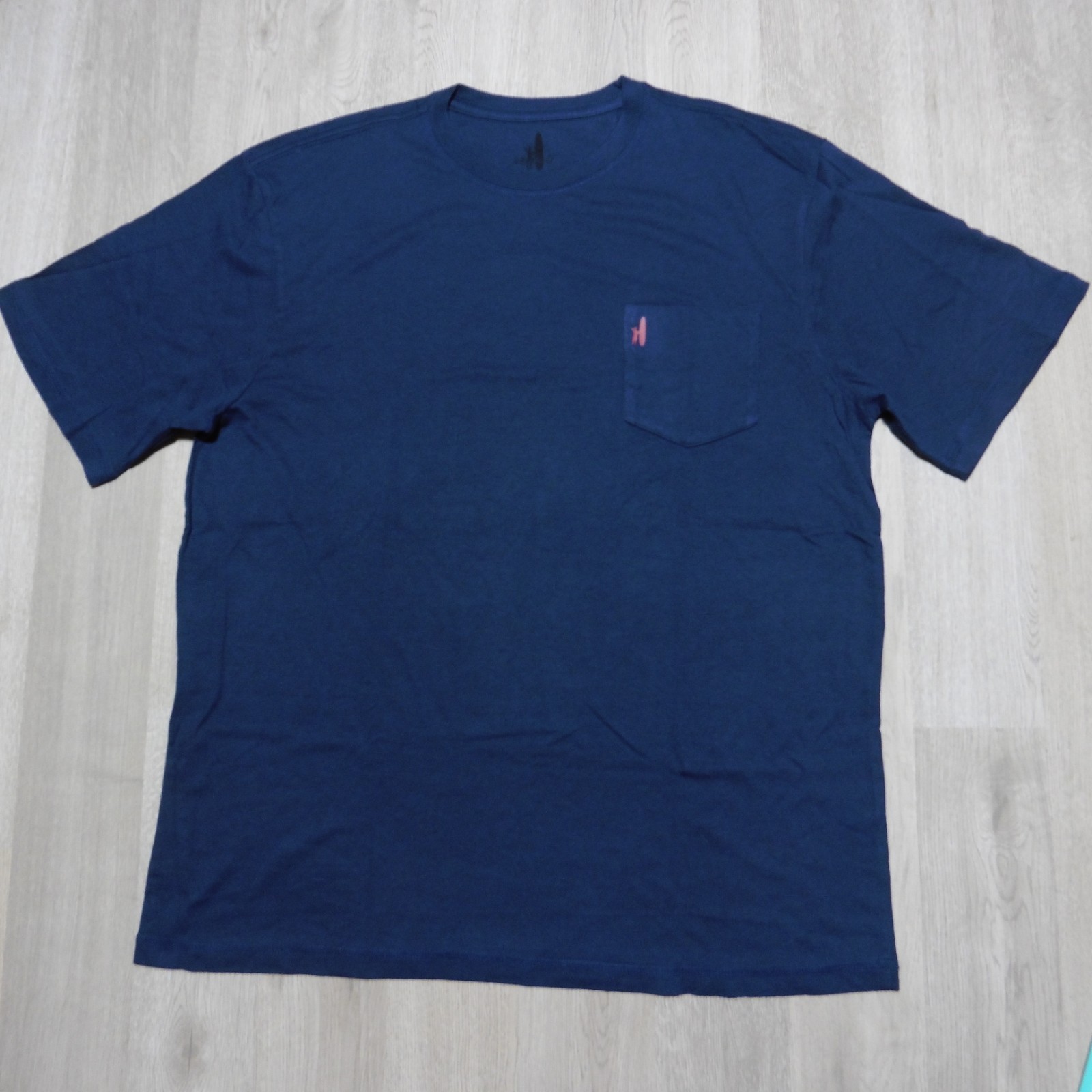 Johnnie-O Men's L Surfer Stripes Crewneck T-Shirt Navy Blue SS 1 Pocket gallery