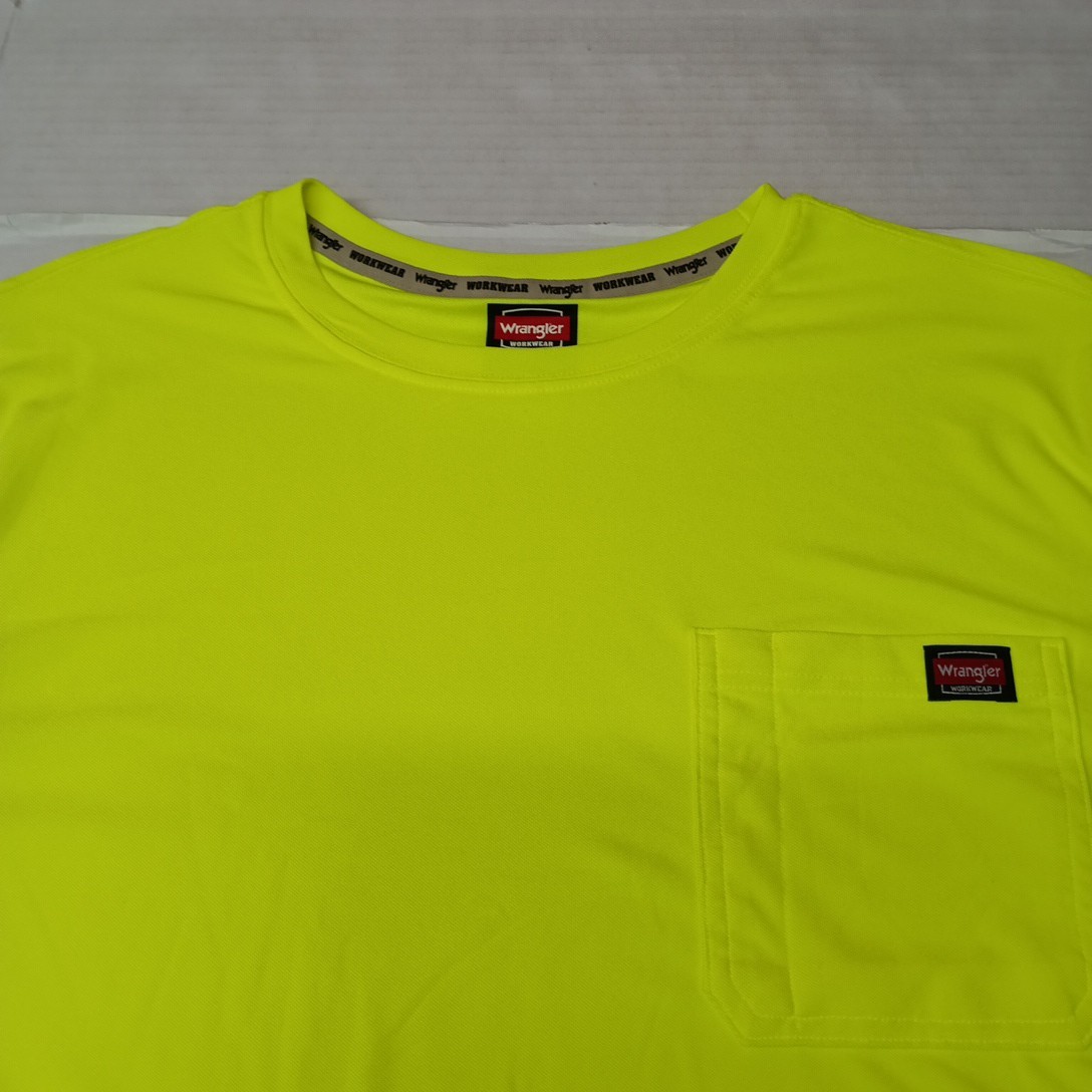 Wrangler Workwear Performance Pocket Tee Men's Size 3XL 54-56 Yellow Relaxed Fit gallery