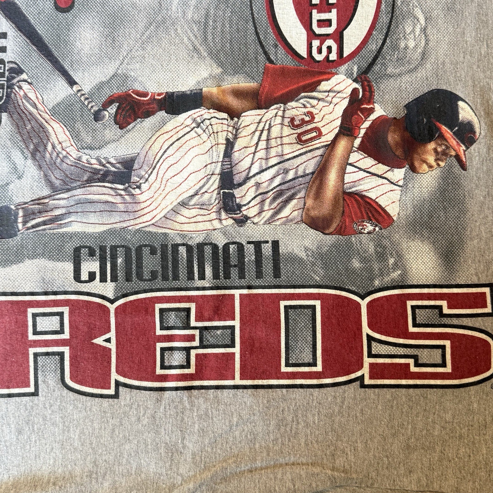 KEN GRIFFEY JR Cincinnati Reds MLB Licensed T-Shirt 2000 LARGE Preowned VTG gallery