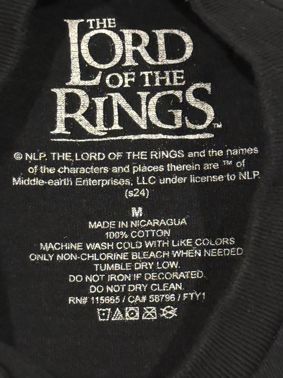 RARE You Shall Not Pass - Gandalf Lord of the Rings Large Print Graphic T shirt gallery