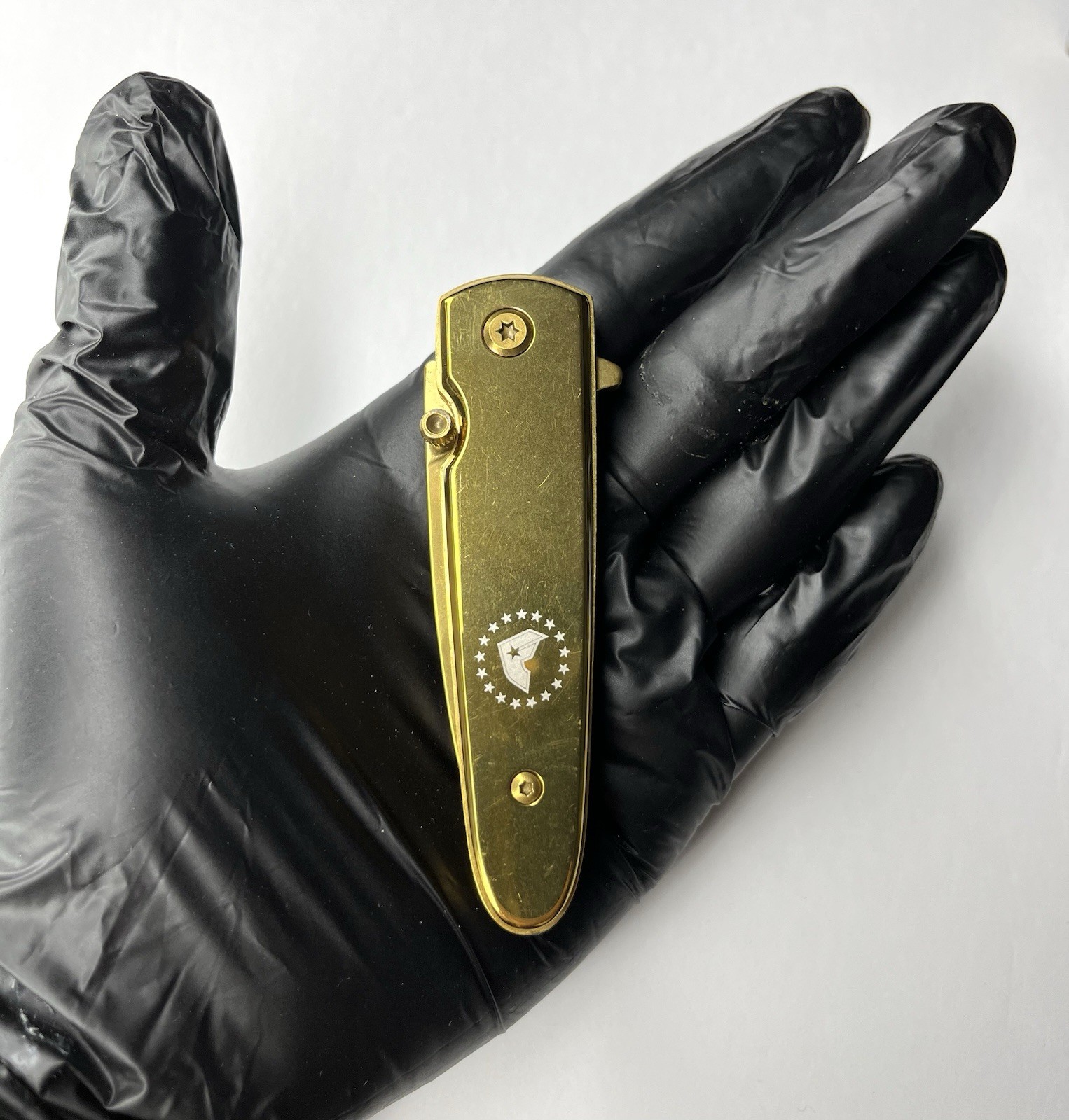 RARE Famous Stars And Straps Gold Knife Travis Barker Blink 182 Blade Vintage gallery