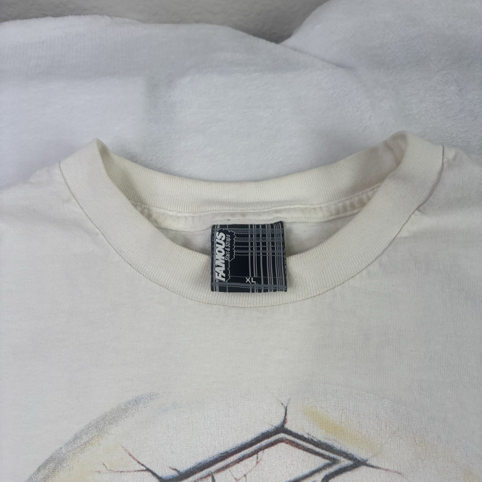 VTG Y2K Famous Stars & Straps Skull Bandana Short Sleeve Graphic Shirt White XL gallery