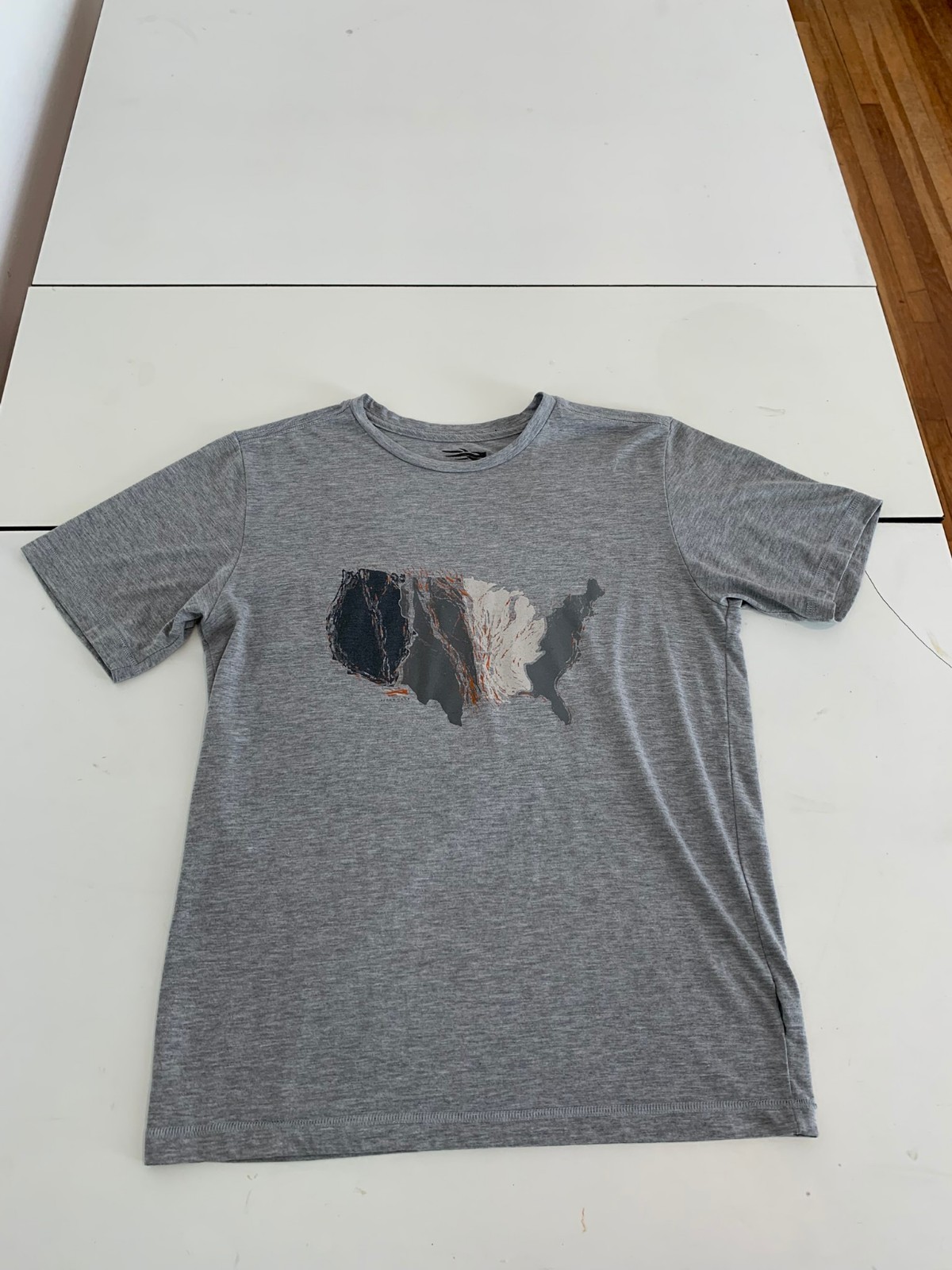 Sitka T Shirt Medium Gray USA Map Outdoor Hunting Sportsman Fishing American gallery