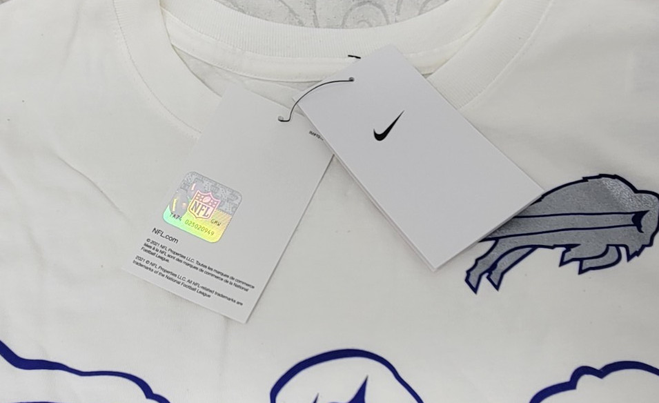 Buffalo Bills Nike 2025 Rivalries Essential T-Shirt B-LO Cold Front Size - XL gallery