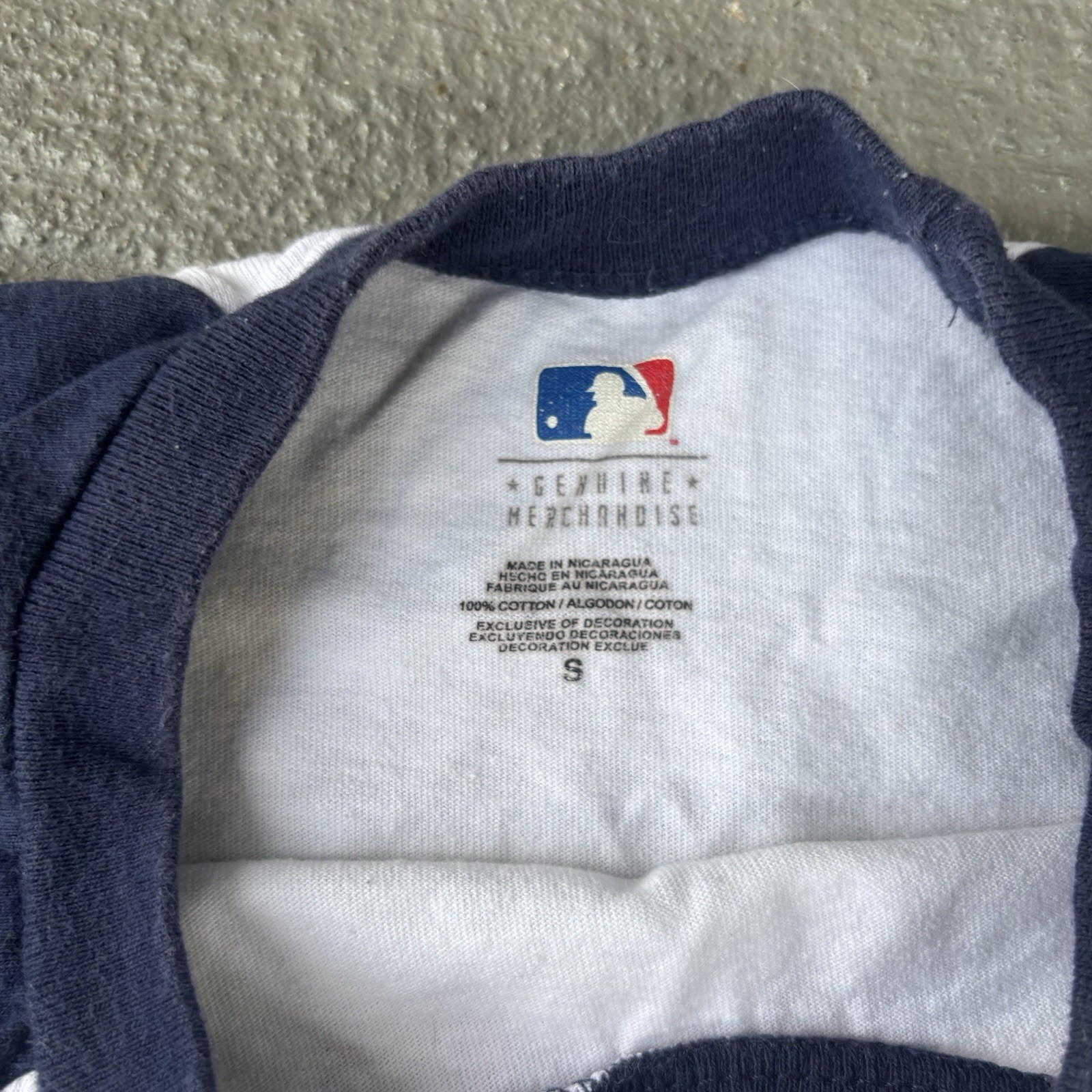 Boston Red Sox Baseball Shirt, Mlb Long Sleeve Small gallery