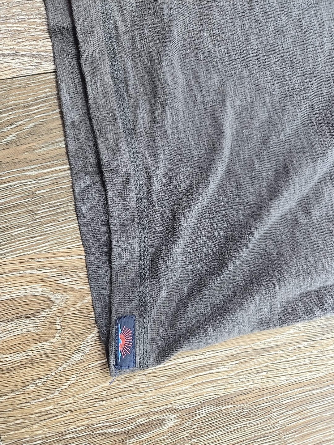 Faherty Men''s L Green Short Sleeve Henley T-Shirt Organic Linen Cotton Blend gallery
