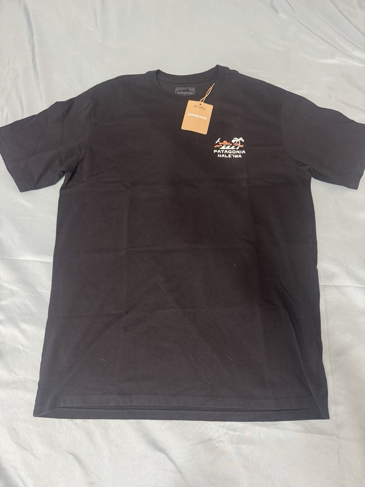 Patagonia Haleiwa North Shore Graphic T Shirt 37724 Men’s Small Black Crew Neck gallery