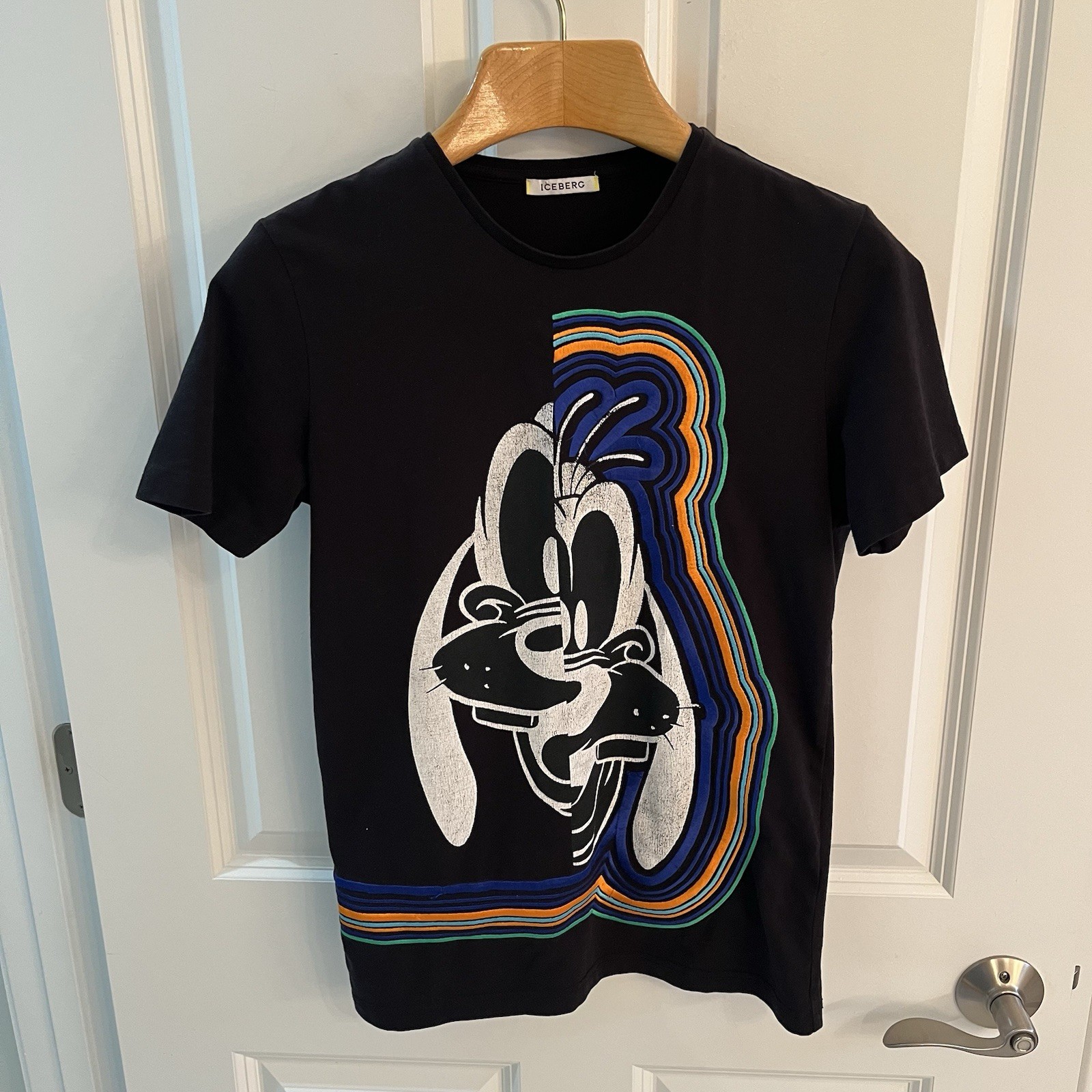 Iceberg x Disney Goofy Dog Embroidered Tee T Shirt Small S Black Vintage SS