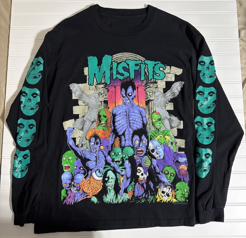 Reprint Misfits 1997 Rock Long Sleeve Cotton All Size Tee N05.177 gallery