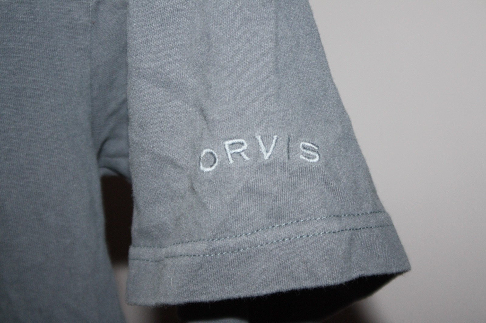Orvis T-shirt Men's Medium Classic Collection 100% Cotton Dark Gray Outdoor Tee gallery