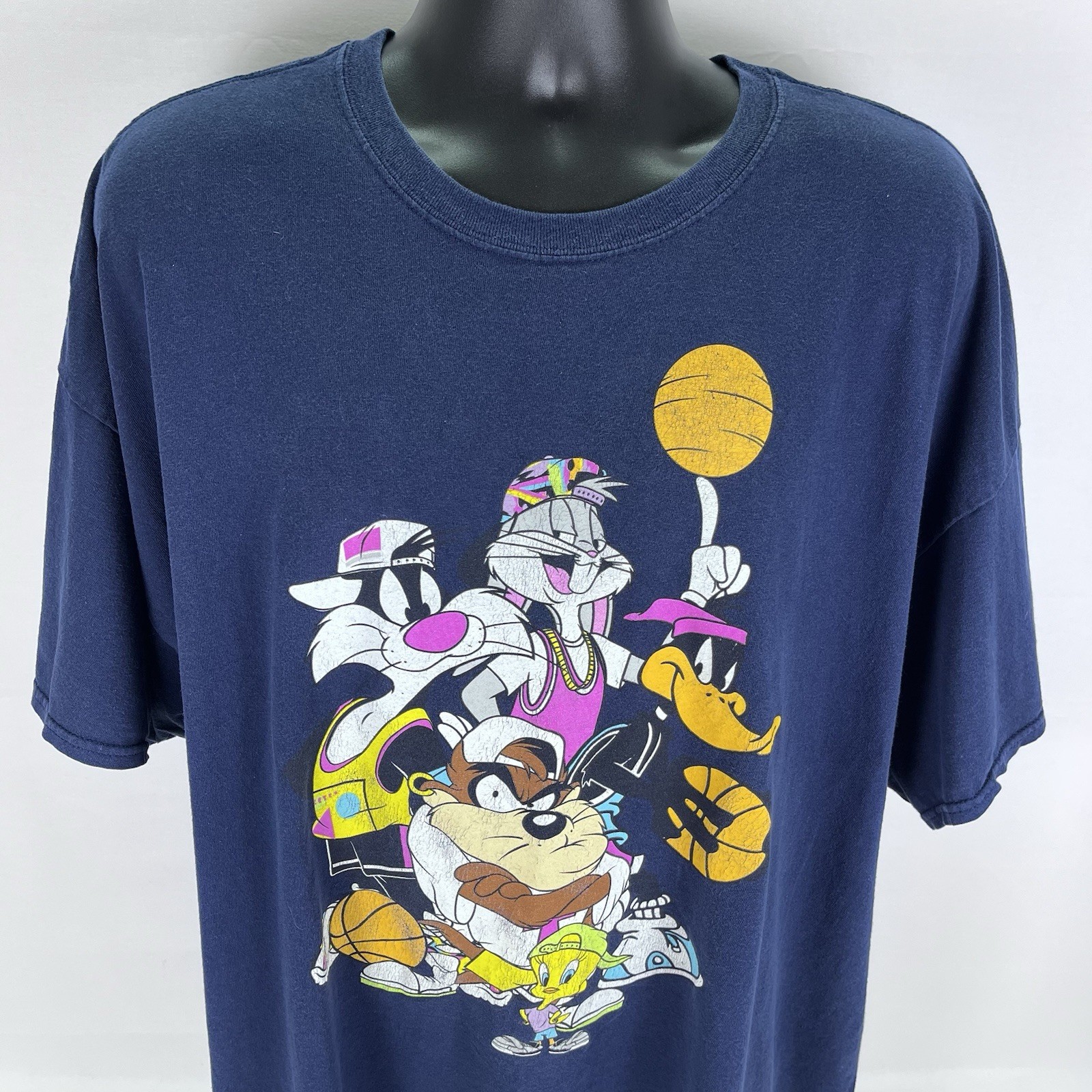 Looney Tunes Size XXXXL 20's Basketball Squad Bugs Taz Daffy Tweety Graphic Tee gallery