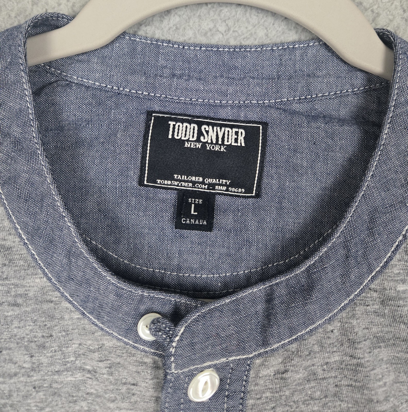 Todd Snyder Chambray Loop Collar Henley T-Shirt Heather Gray Men's Size Large gallery