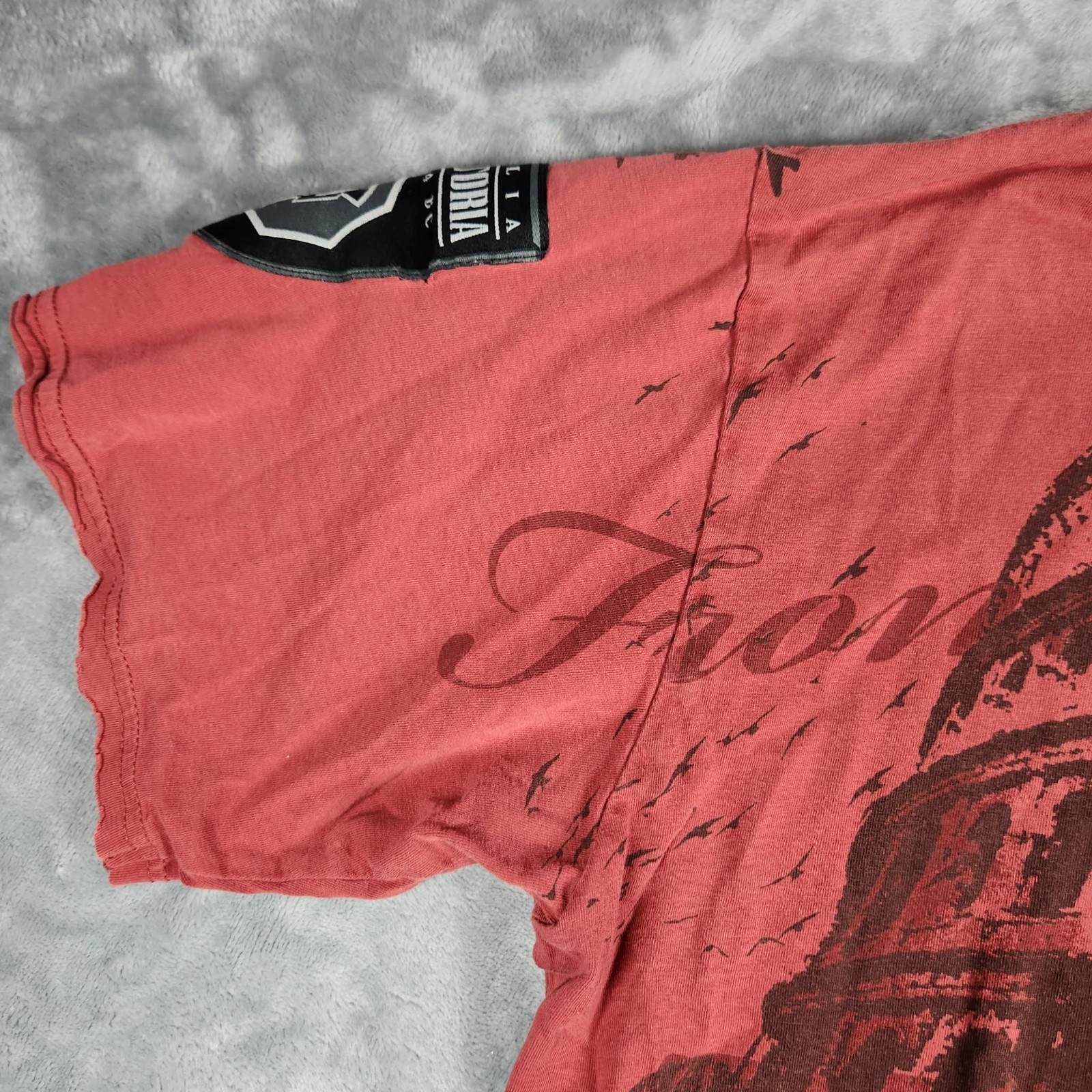 GLADIATORIA T-Shirt Men's XL Red Graphic AOP Distressed Gladiator Collesium Rome gallery