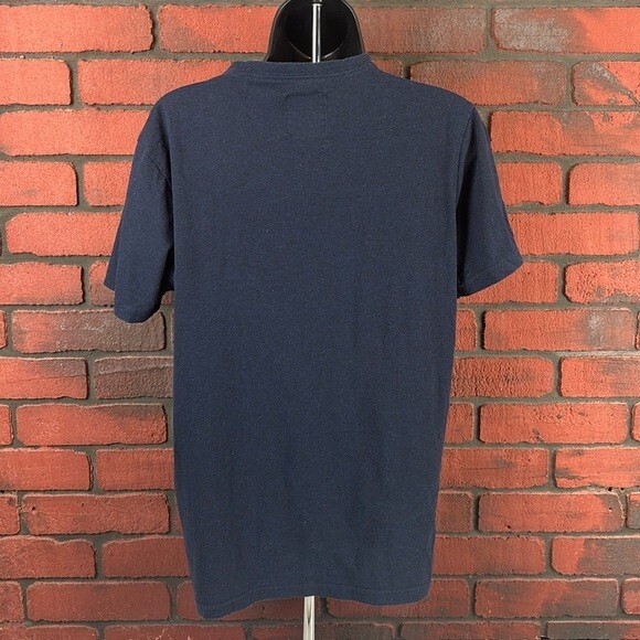 Beautiful Giant Shirt Womans Medium Short Sleeve gallery