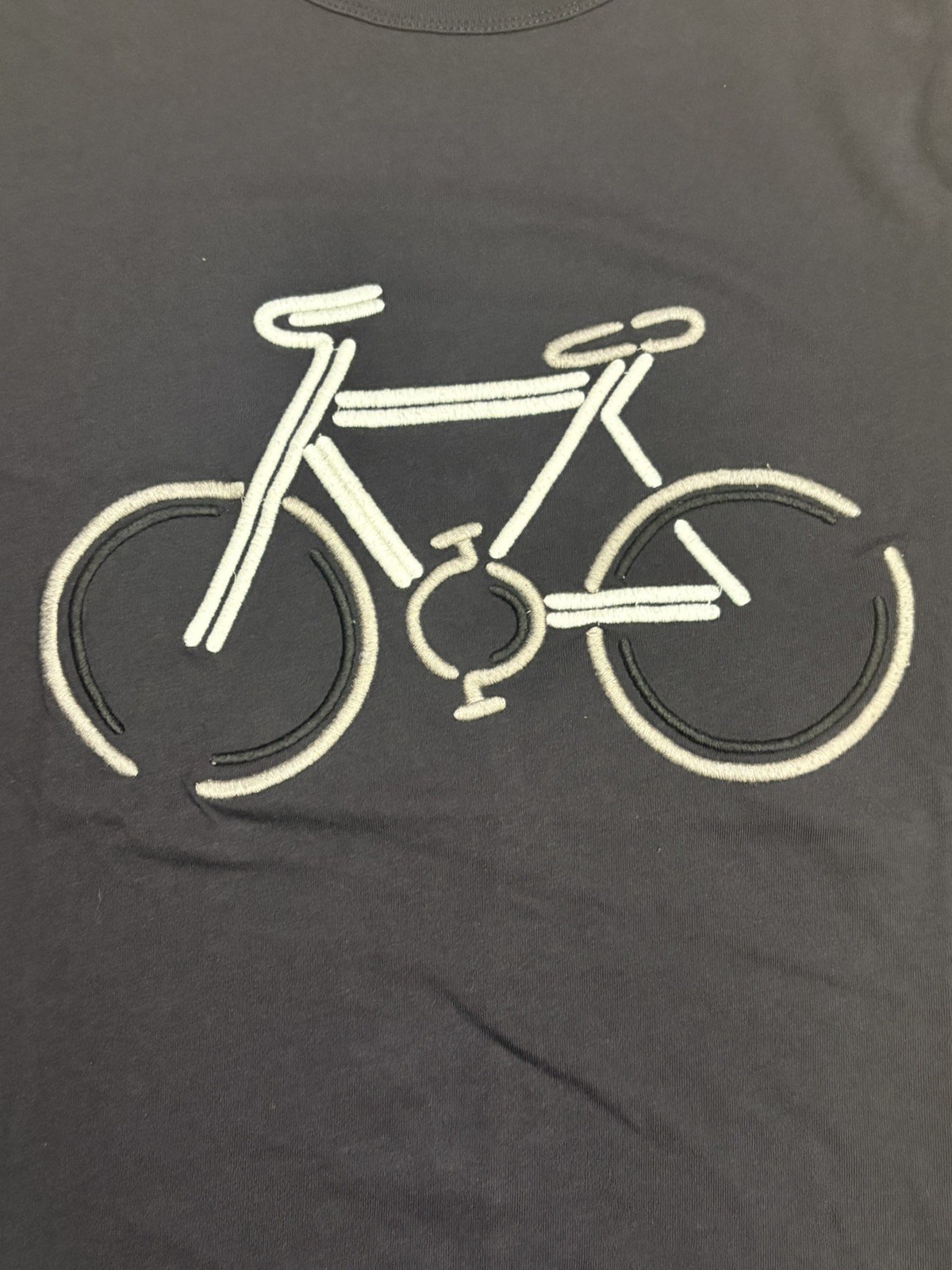 Vintage French Connection Embroidered Bicycle Soft Cotton Designer T-Shirt Large gallery