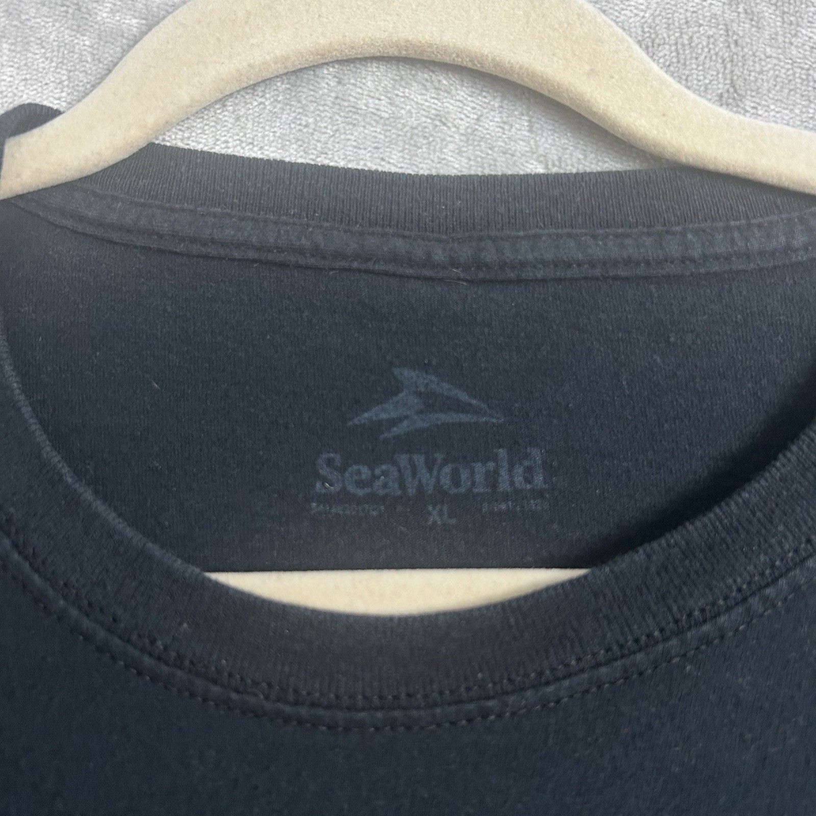 Vintage Sea World T Shirt Mens XL Front & Back Graphic Orca Killer Whale Shamu gallery