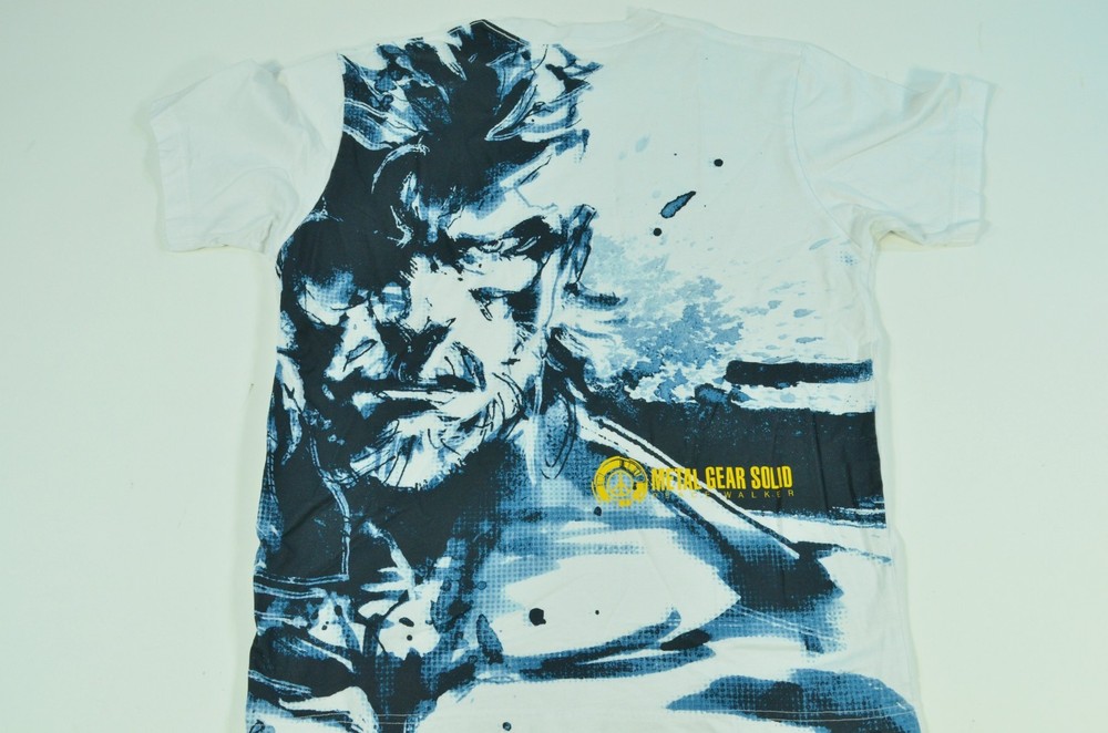 Uniqlo Rare Archive Metal Gear Solid White Video Game Shirt Peace Walker Medium