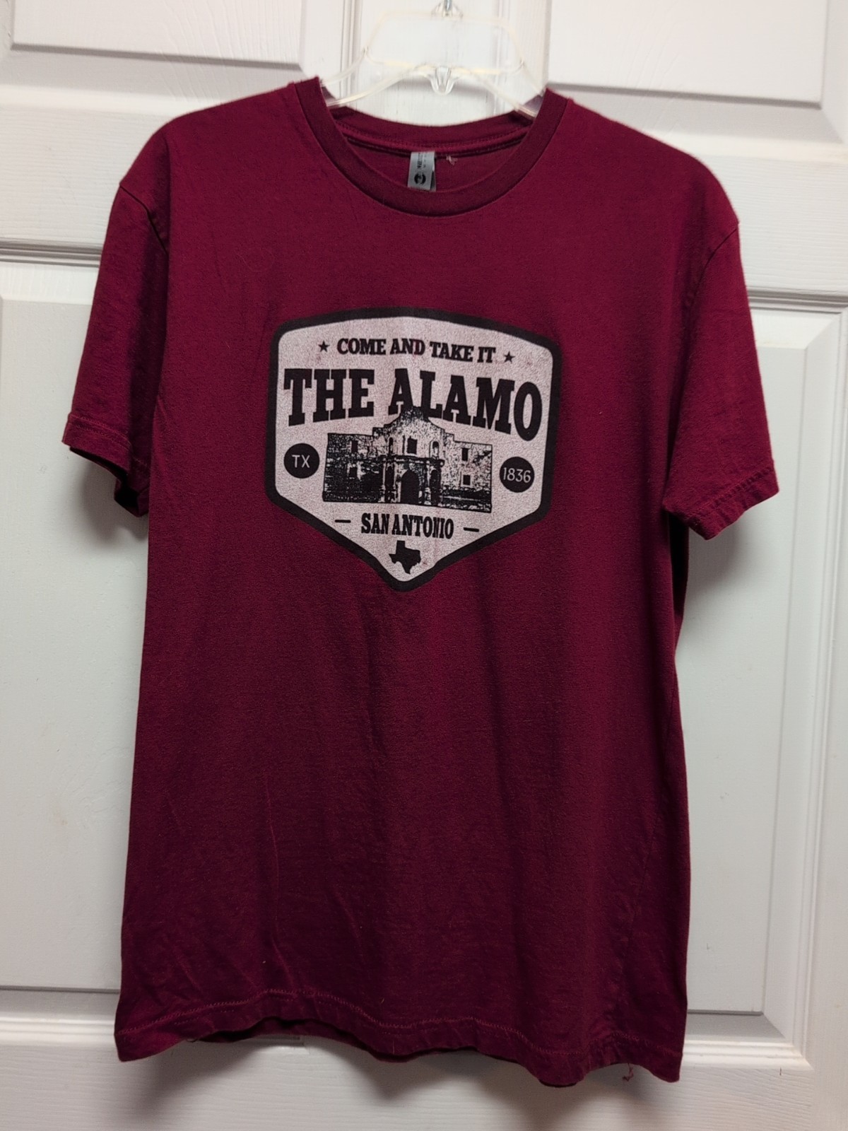 Alamo Mens Red T Shirt Size M San Antonio. Texas. Short Sleeves gallery