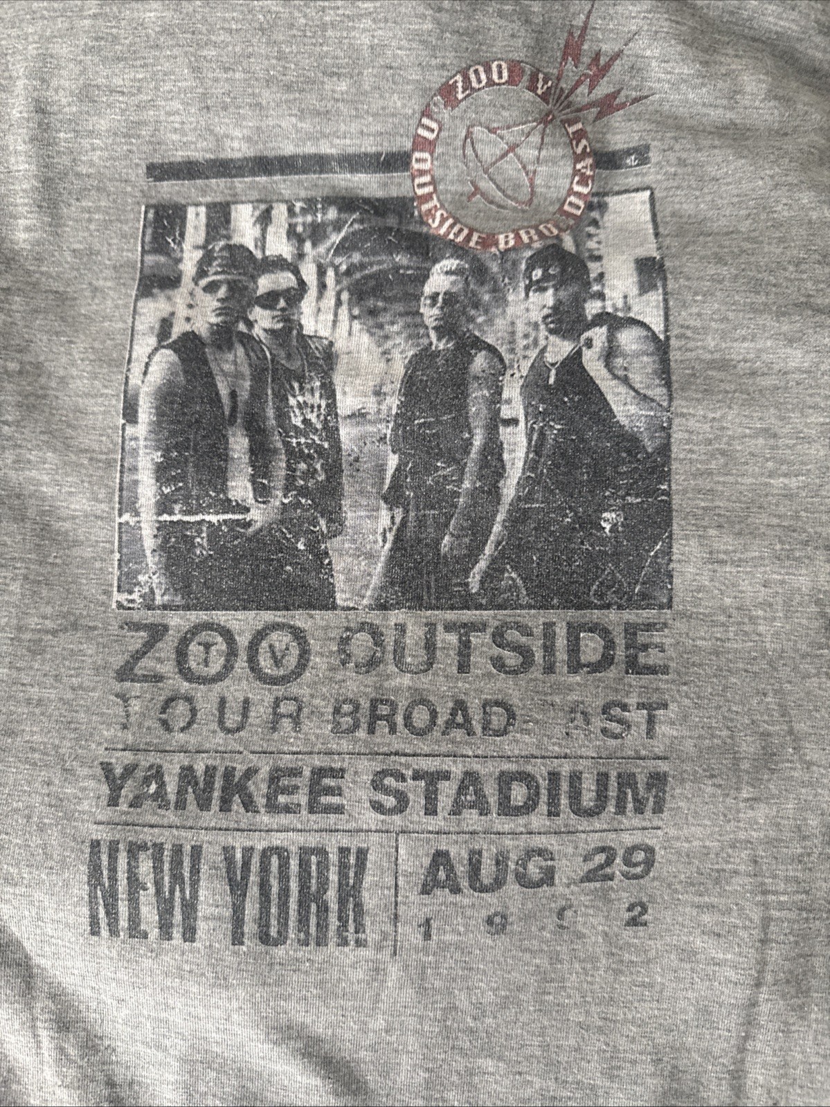 U2 Zoo TV 1992 Vintage Concert Tour Band Tee Size Large, Single Stitch gallery