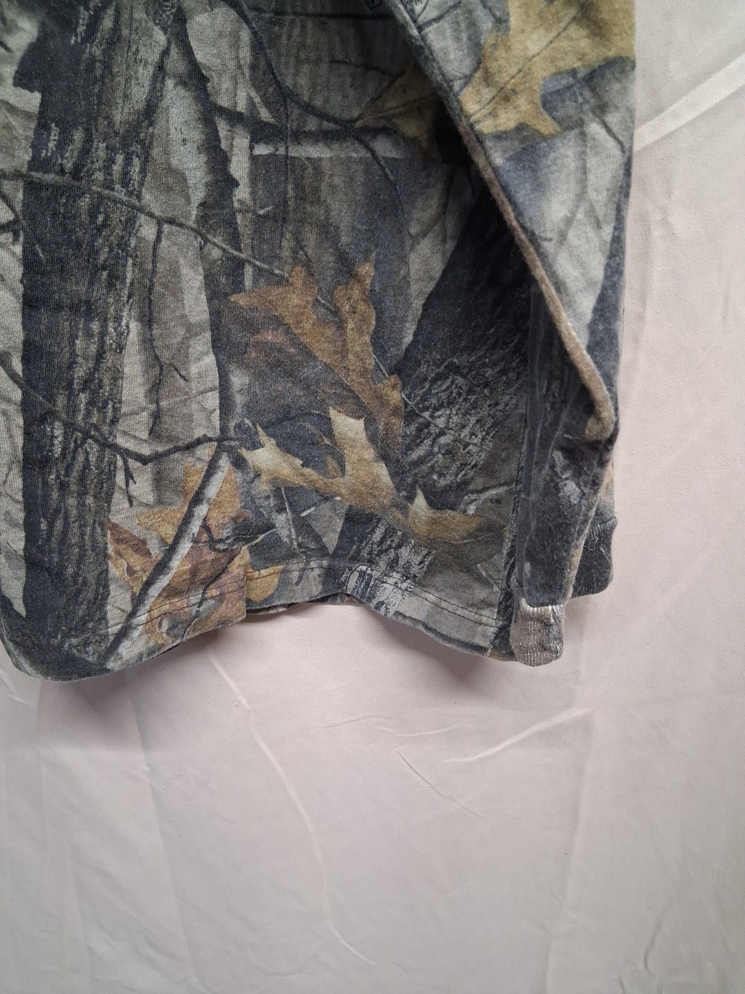 Vintage Liberty Realtree Men Size Regular L Large Green Camo Long Sleeve Shirt gallery