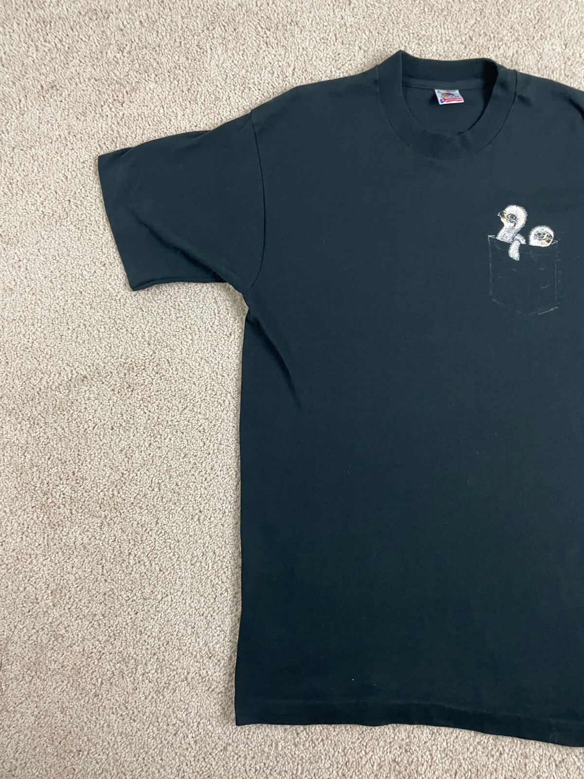 Vintage Fruit Of The Loom T-Shirt Mens Large Single Stitch Pocket Chicks Black gallery