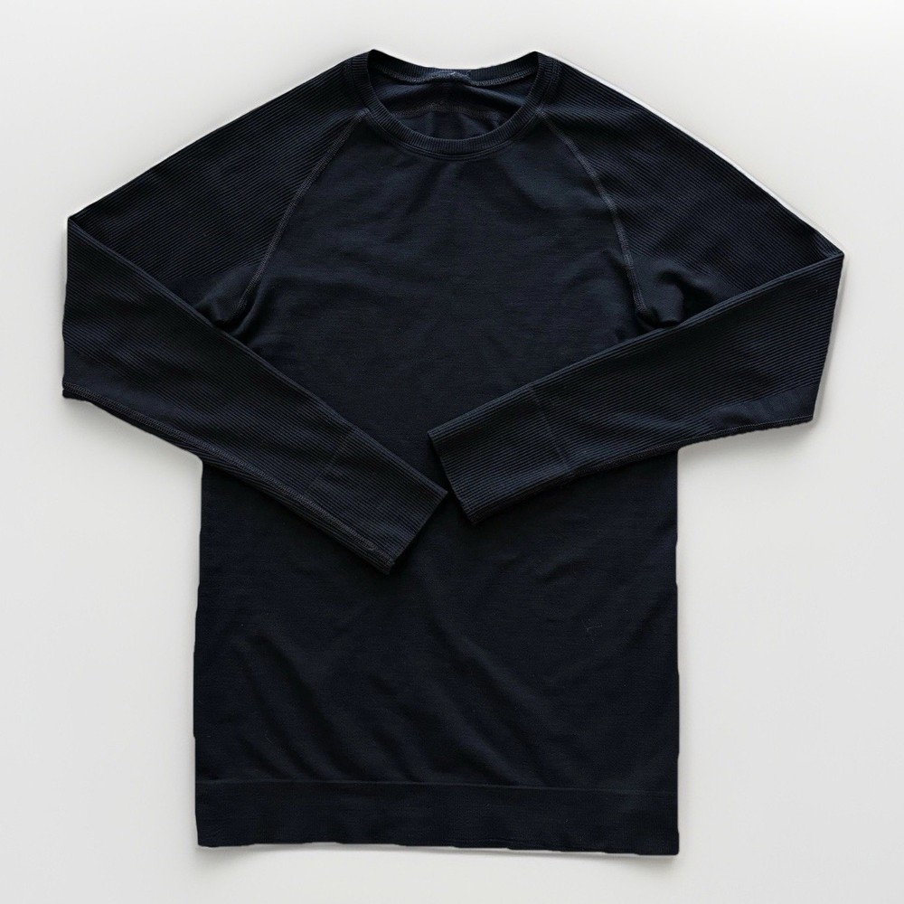 Lululemon Metal Vent Tech LS Mens M Black Running Training Gym Shirt