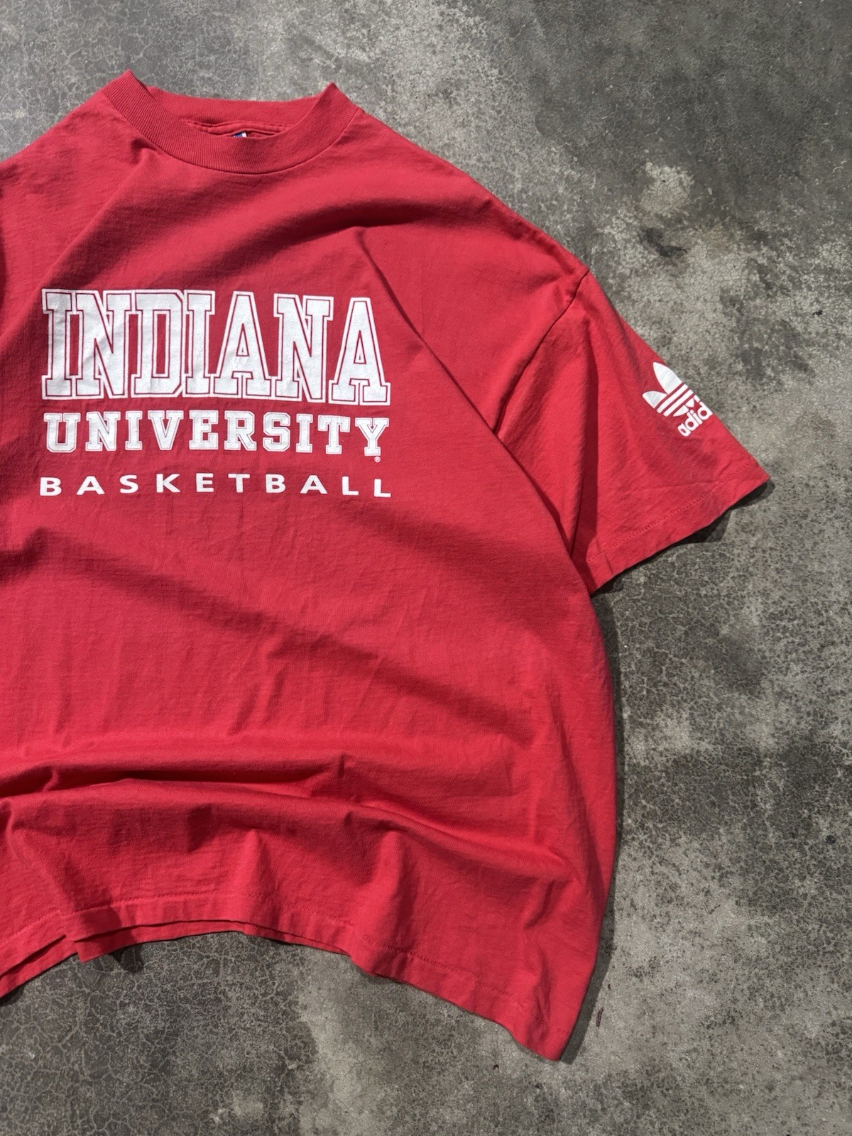 Indiana Hoosiers Basketball T-Shirt Adidas Single Stitch XL Made In Usa Red Vtg gallery