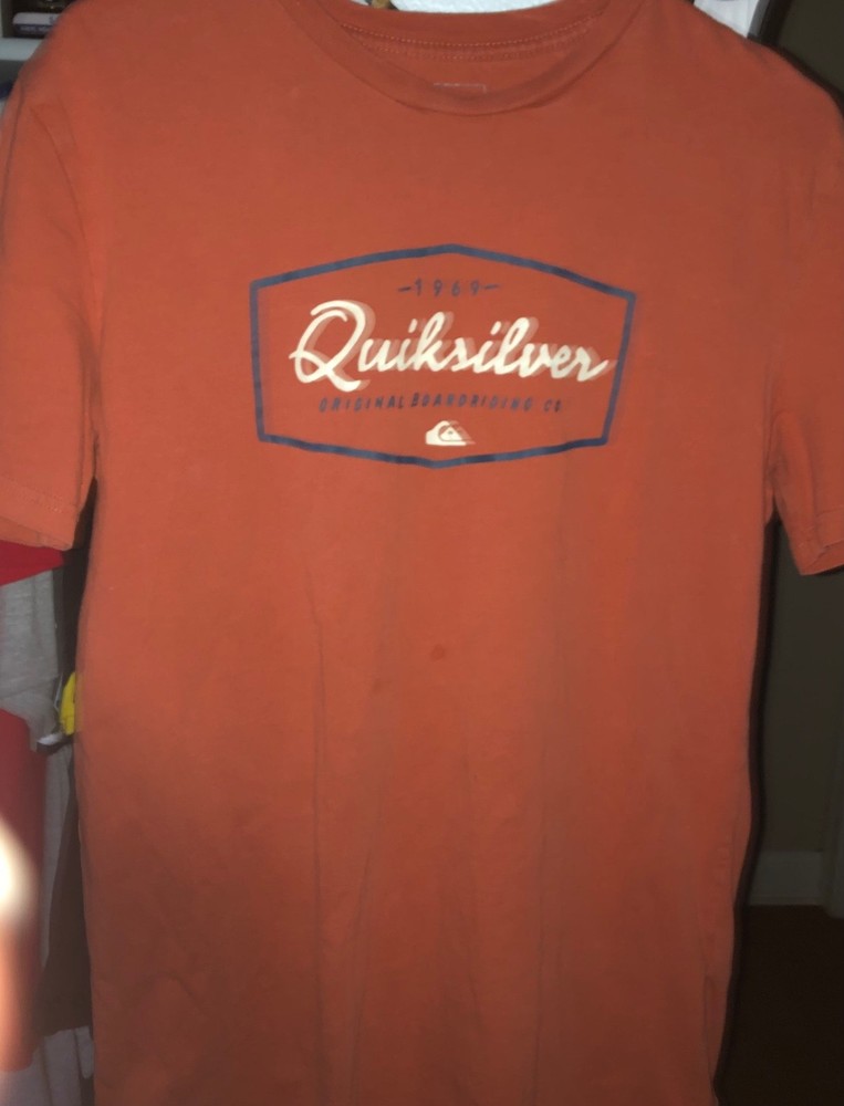 Quicksilver Men’s Shirt Orange Medium