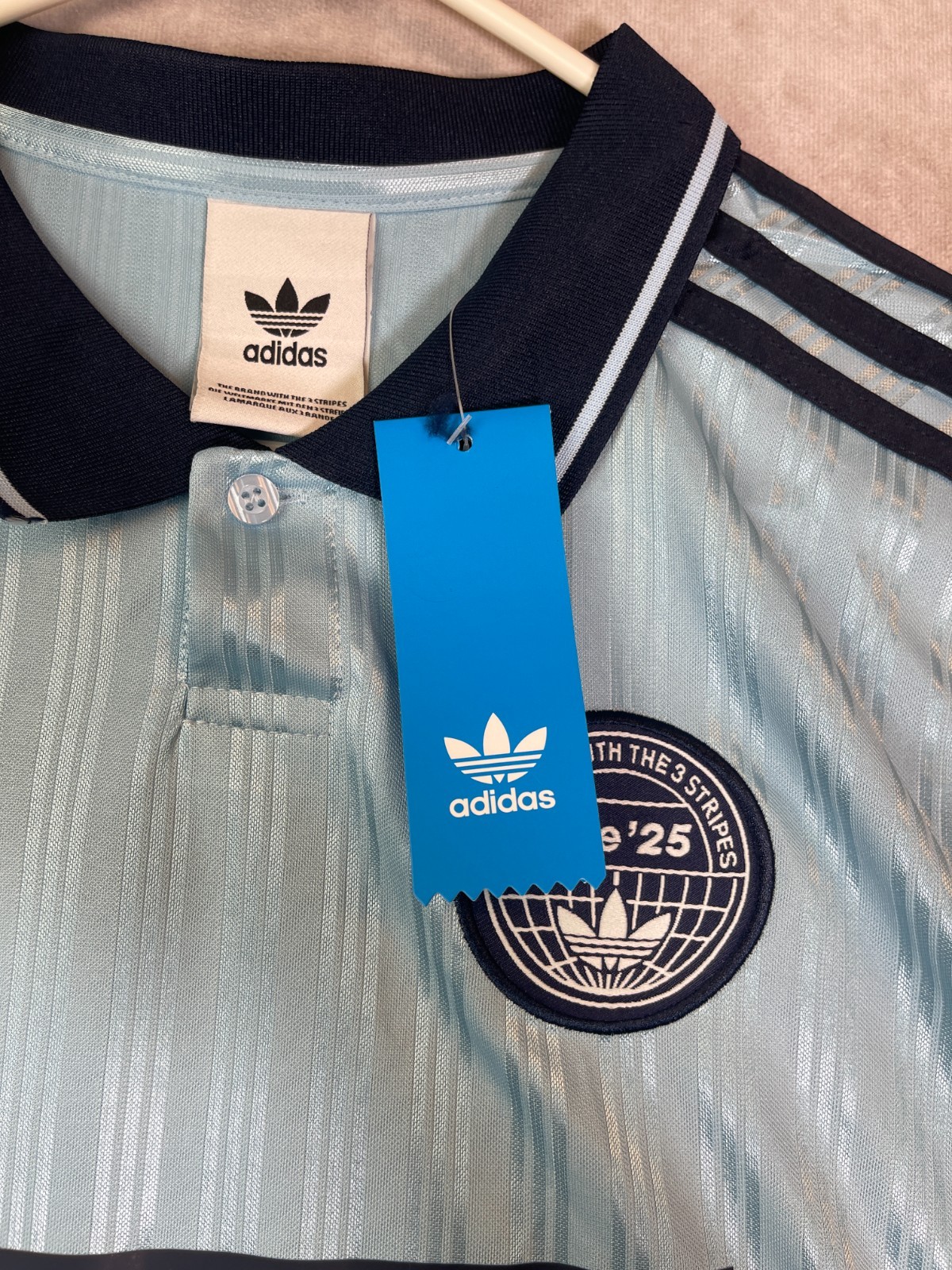 Adidas Originals Oasis Jacquard Jersey Mens Medium Blue Striped Soccer Shirt NWT gallery