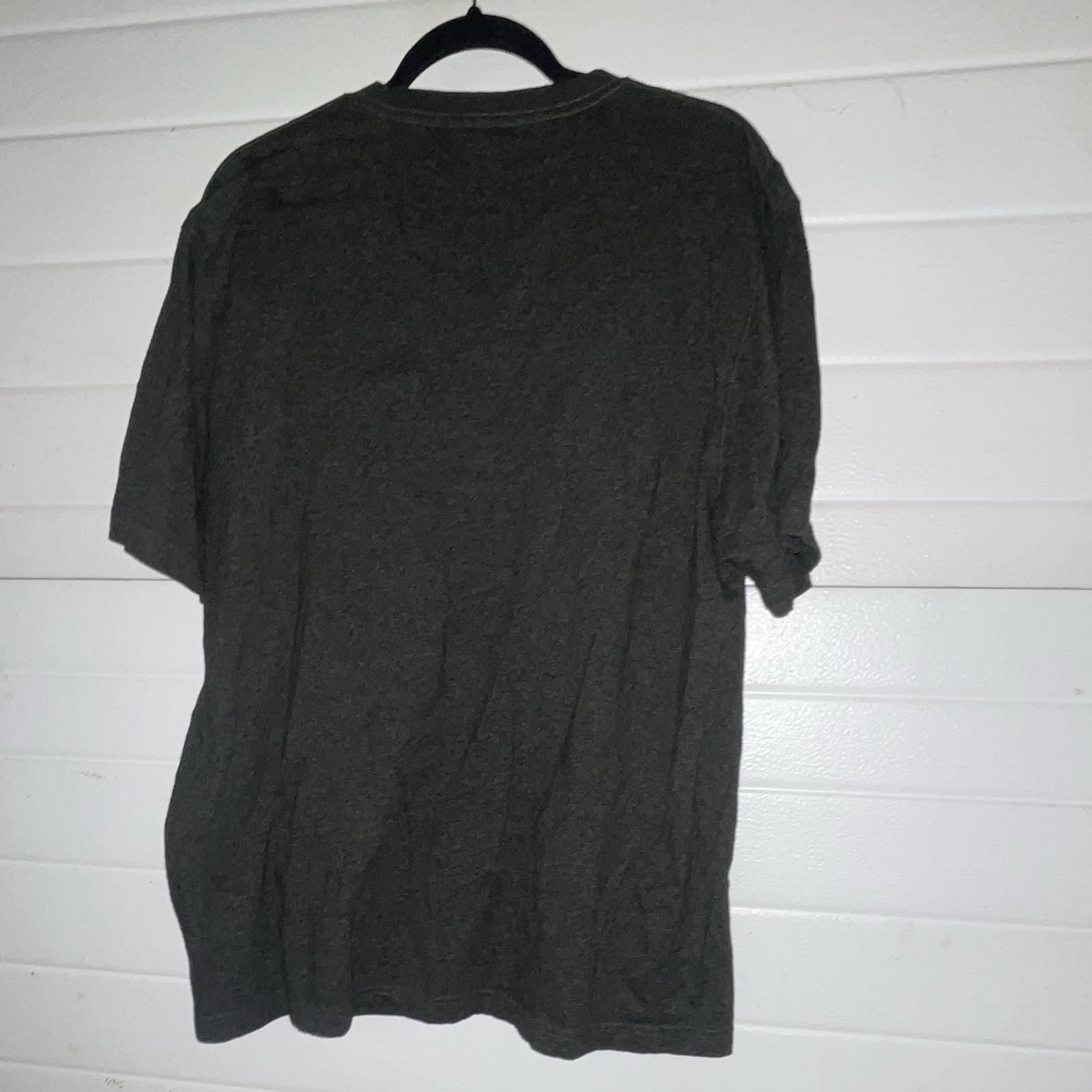 L.L.Bean Traditional Fit Men's L Regular Gray Solid Crew Neck Short Sleeve Tee gallery